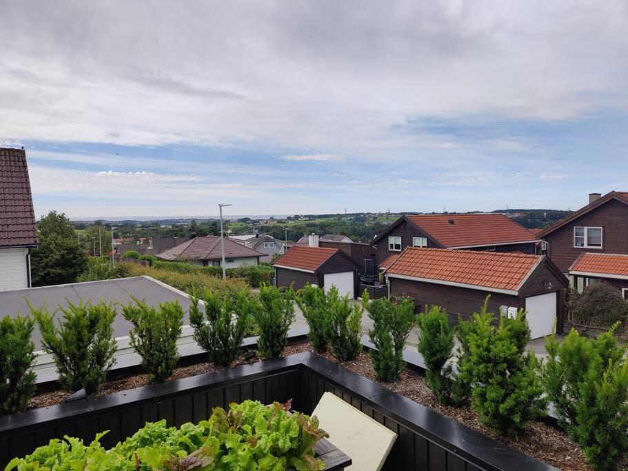 Modern And Comfortable Apartment In Attractive Neighborhood Ставангер Екстериор снимка