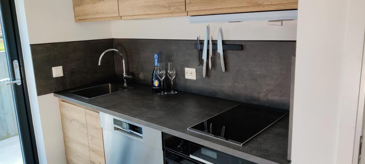 Modern And Comfortable Apartment In Attractive Neighborhood Ставангер Екстериор снимка